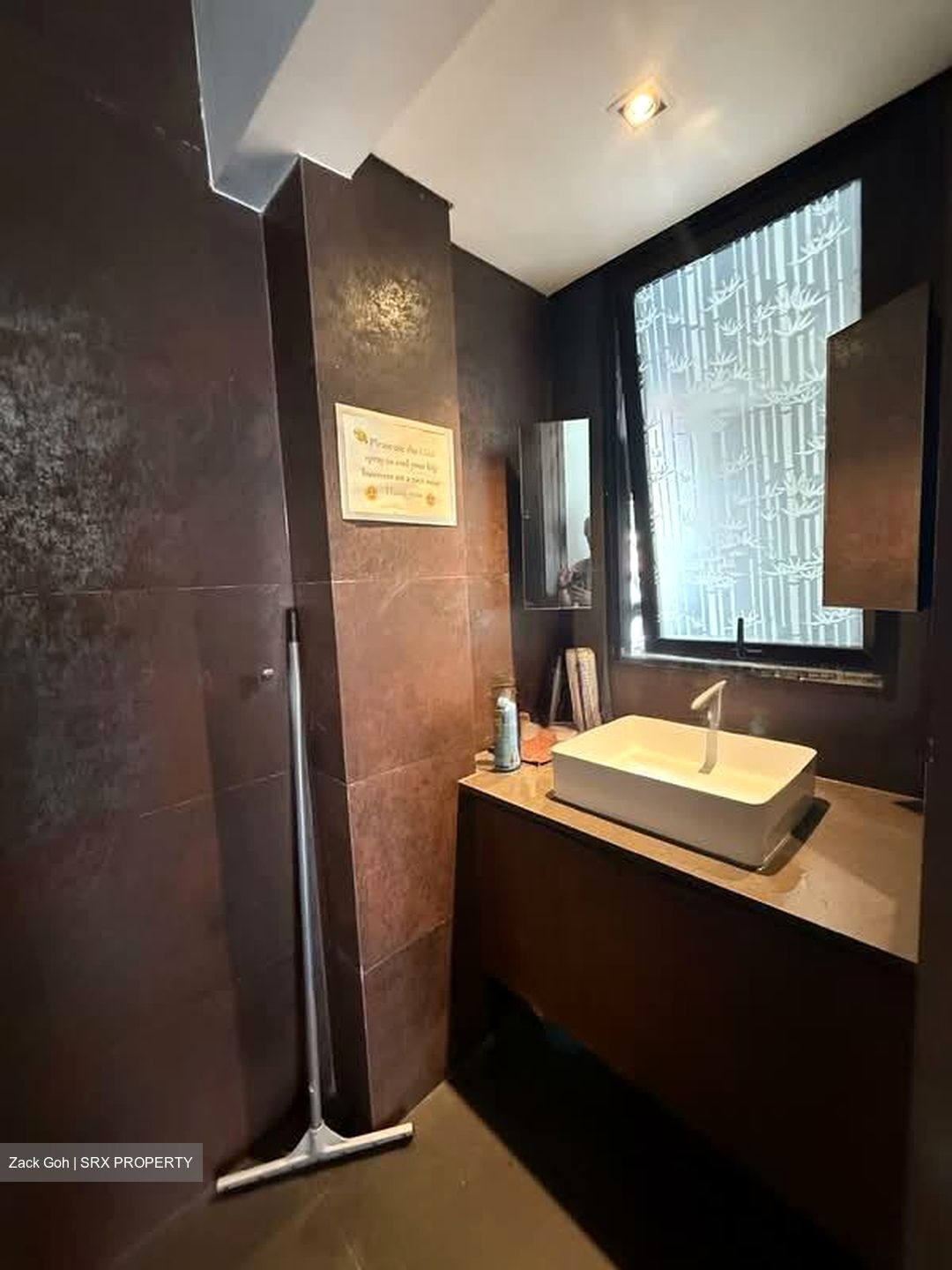 Loyang Green (D17), Office #550881841
